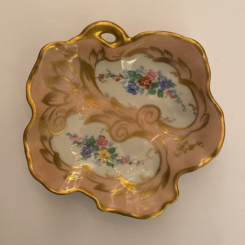 VINTAGE CARLIN COMFORTS PORCELAIN TRINKET DISH